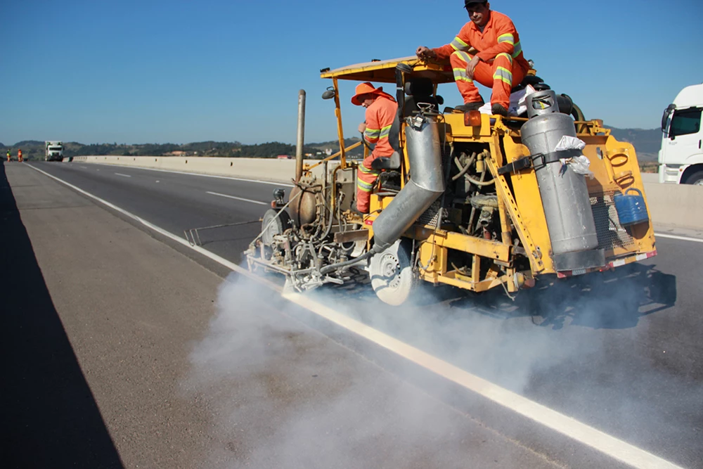 A importância da segurança do trabalho em vias rodoviárias